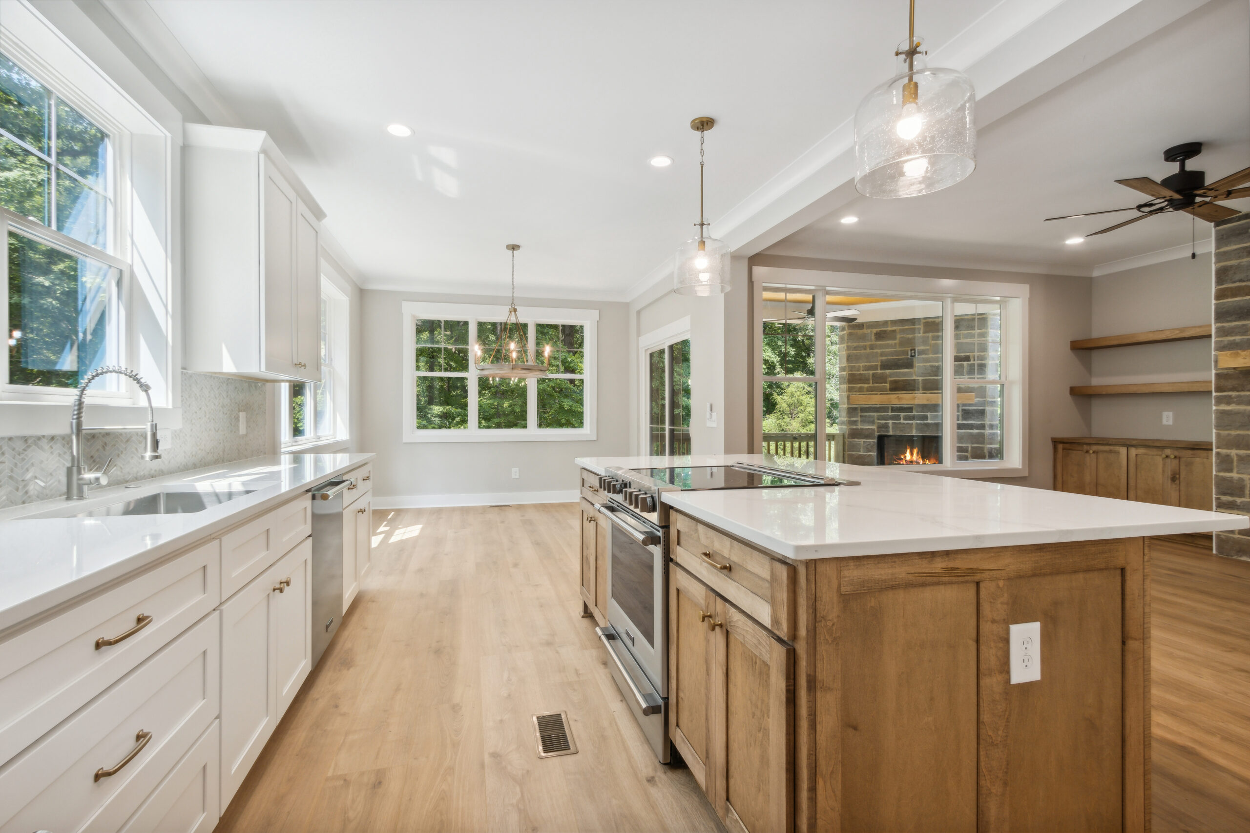553 Davenport Road-Kitchen